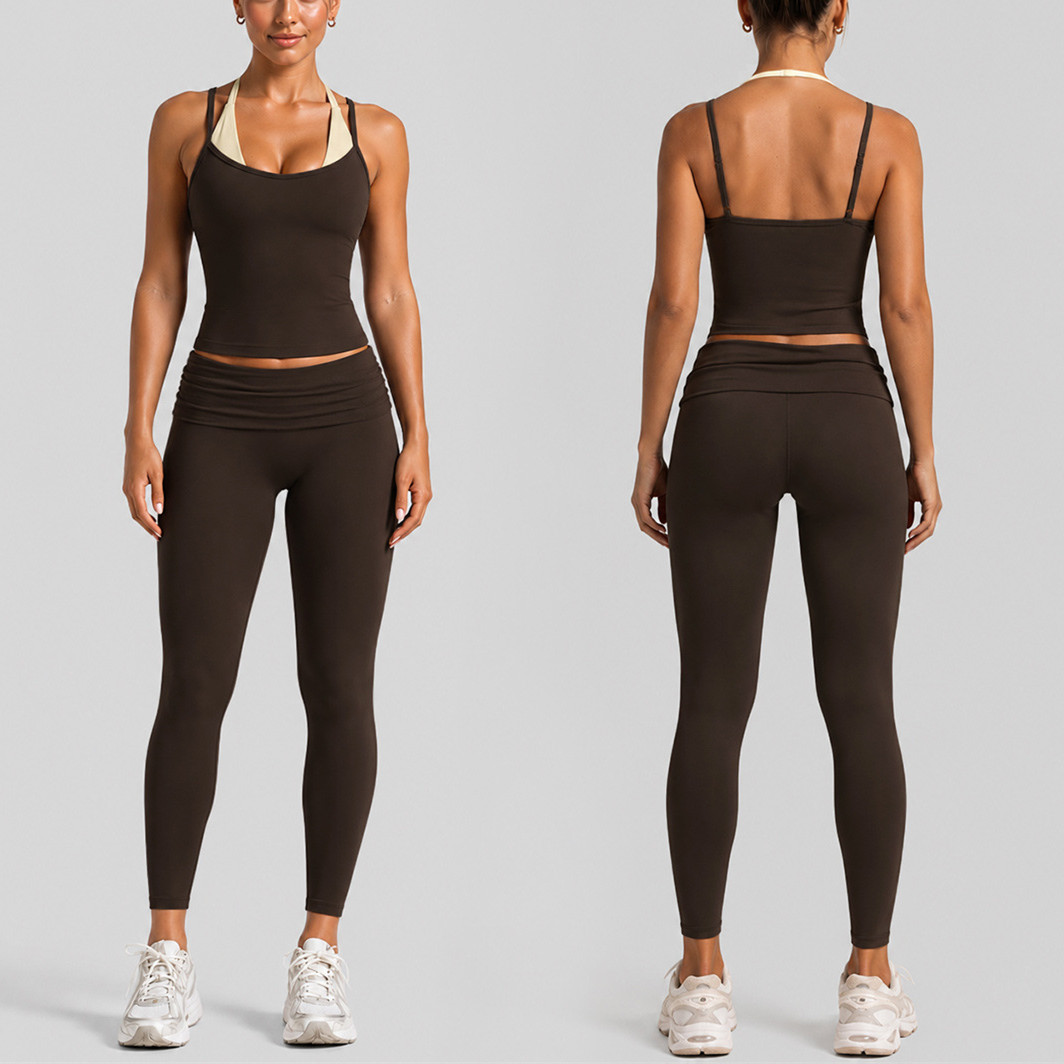Pad Women Block Dot Halter Dou - Sports Bra Racerback recension och pris